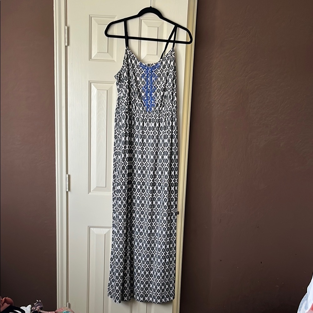 Maurices Black and White Geometric Maxi Dress